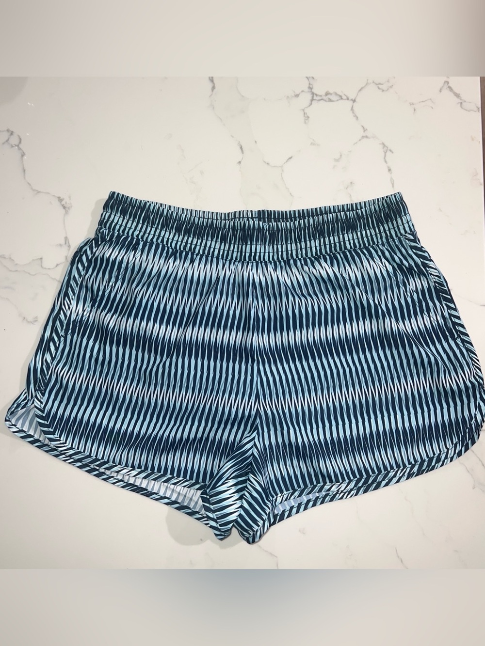 Athletic Works Navy and Light Blue Patterned Shorts Size M (8-10)